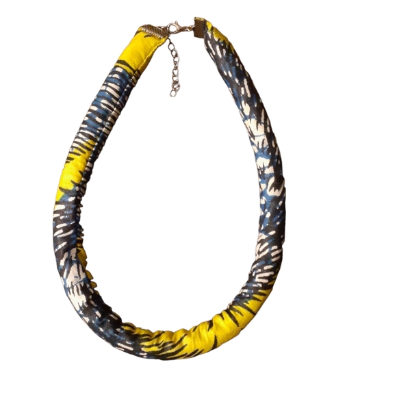 Source Unknown Jewelry - Handmade Ankara rope necklace EUC